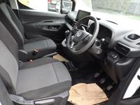 VAUXHALL COMBO