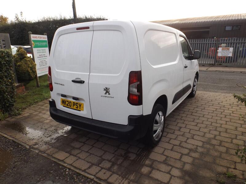 PEUGEOT PARTNER