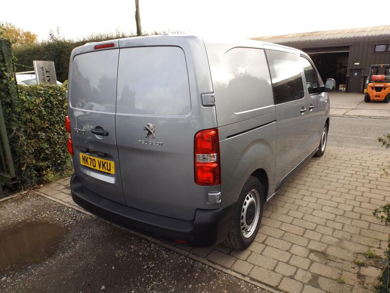 PEUGEOT EXPERT