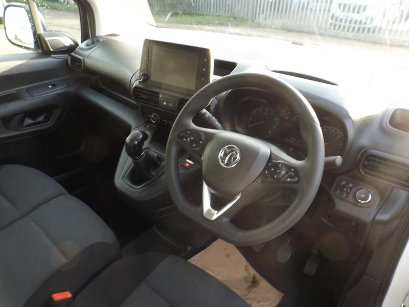 VAUXHALL COMBO