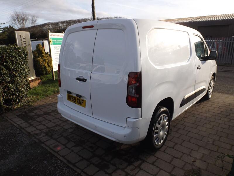 VAUXHALL COMBO