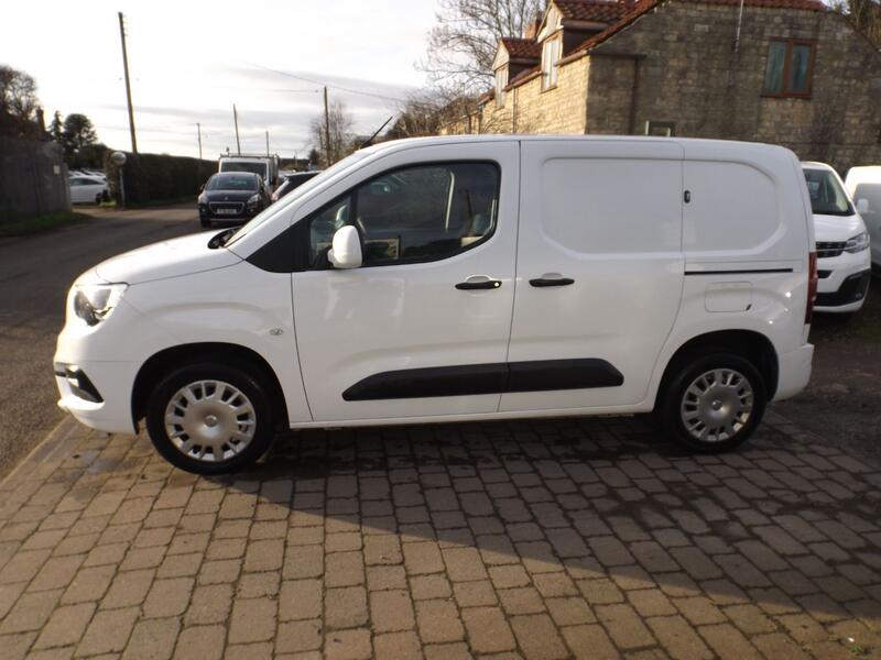 VAUXHALL COMBO