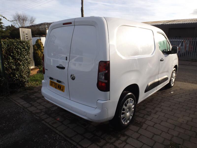 VAUXHALL COMBO