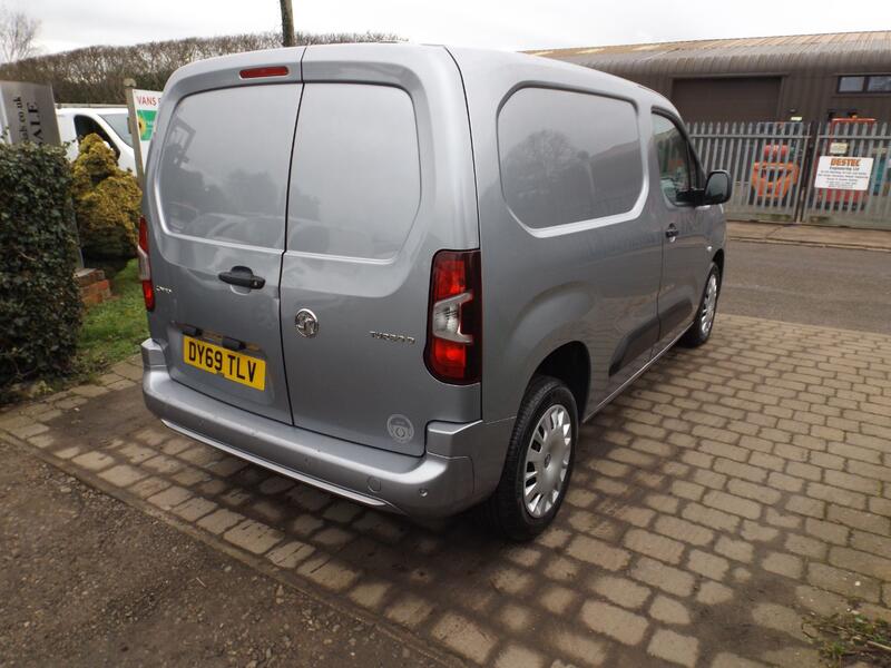 VAUXHALL COMBO