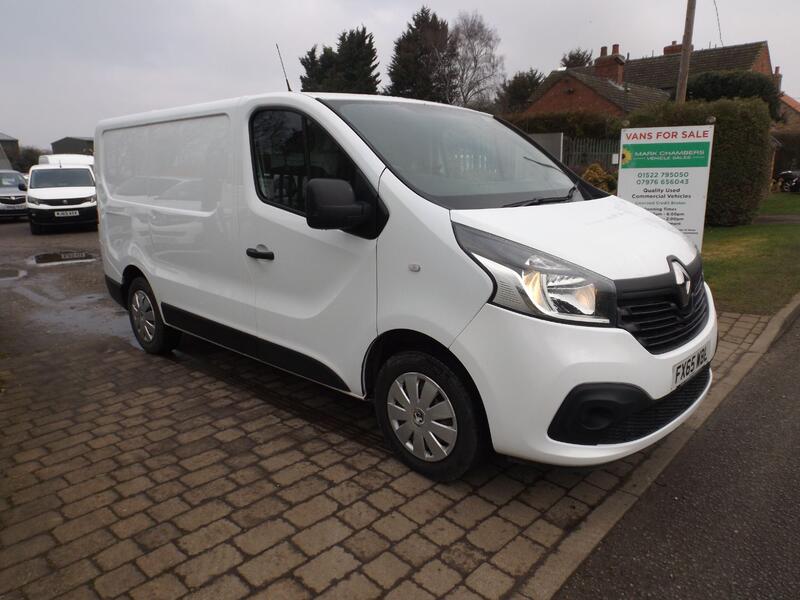 RENAULT TRAFIC