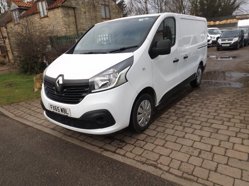 RENAULT TRAFIC