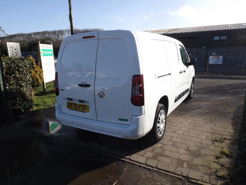 VAUXHALL COMBO