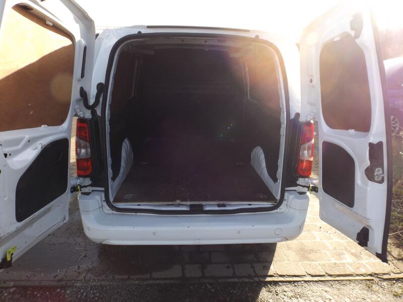 VAUXHALL COMBO