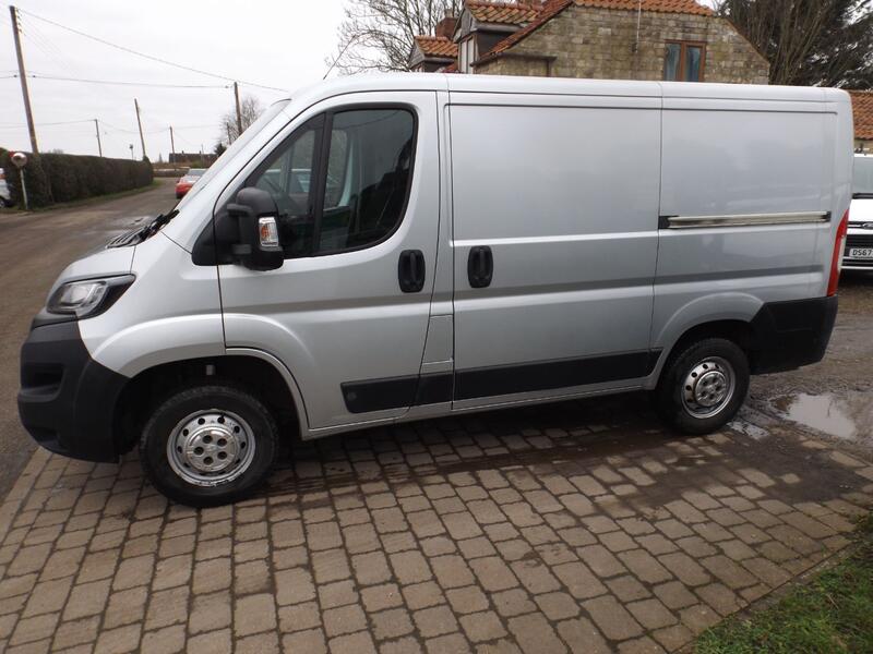 PEUGEOT BOXER