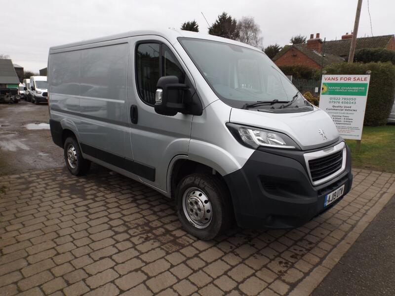 PEUGEOT BOXER