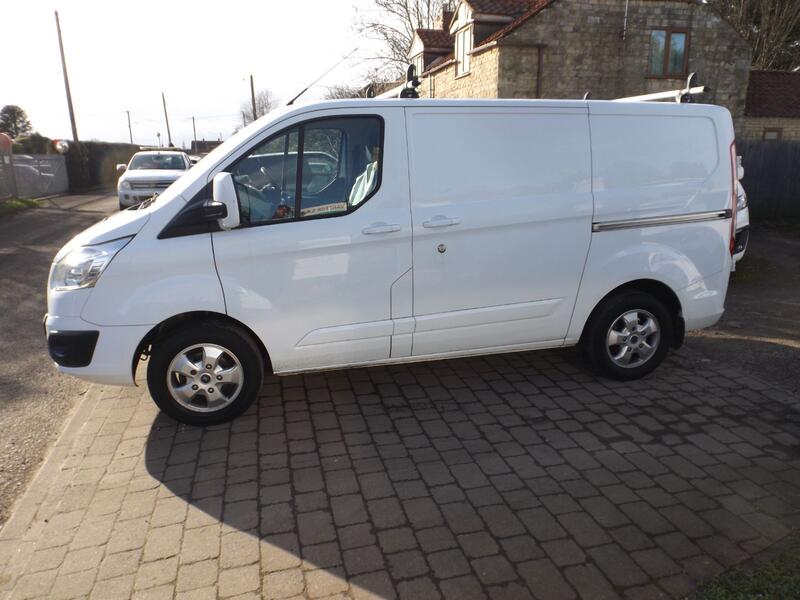 FORD TRANSIT CUSTOM