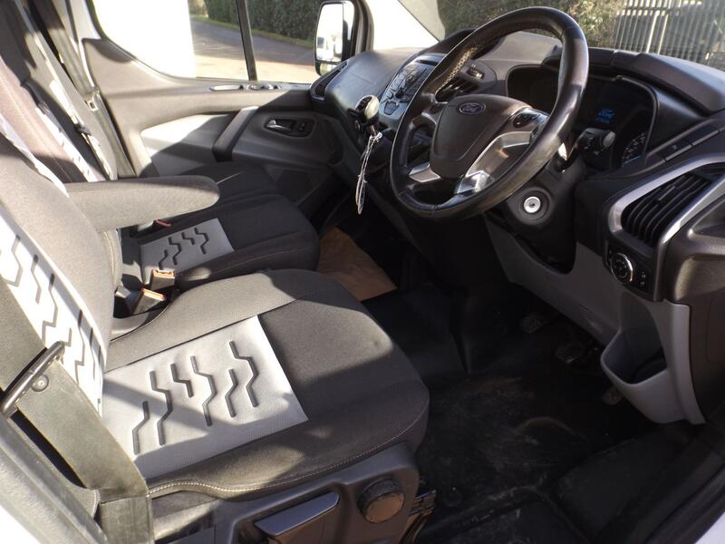 FORD TRANSIT CUSTOM
