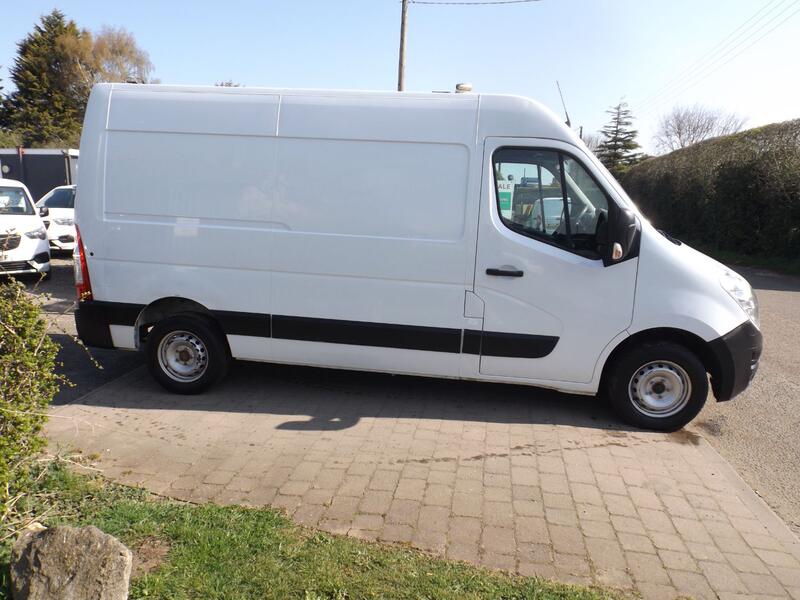 VAUXHALL MOVANO