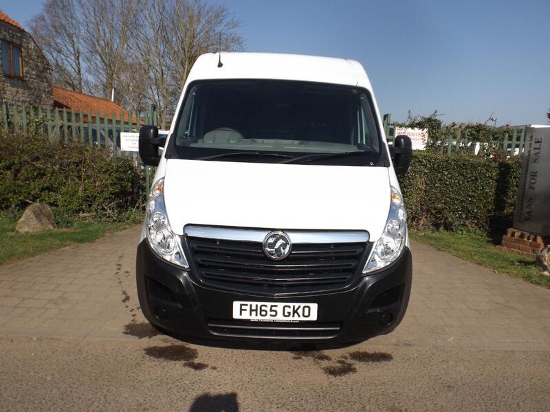 VAUXHALL MOVANO