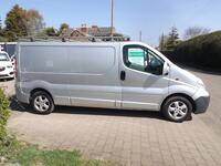VAUXHALL VIVARO