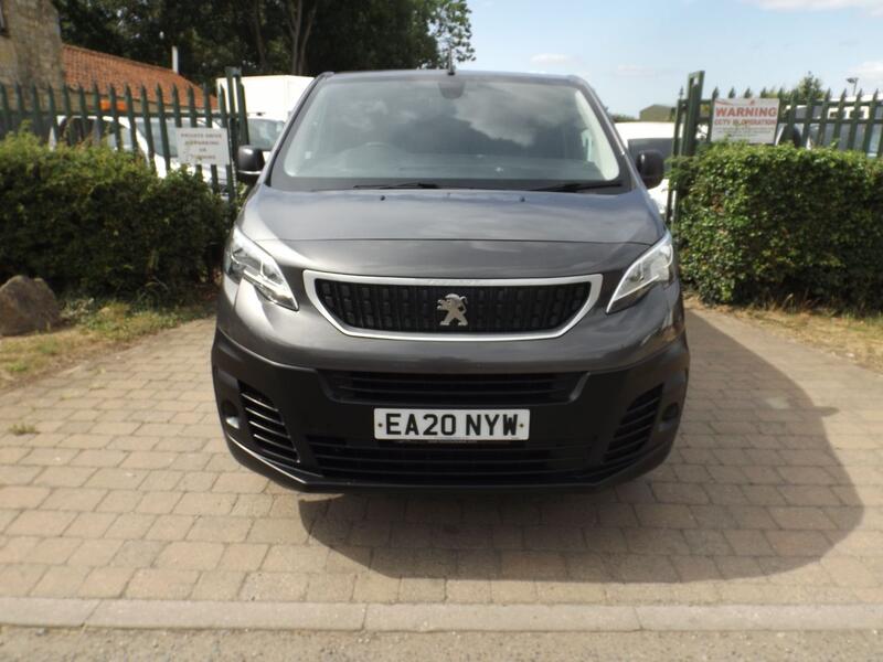 PEUGEOT EXPERT