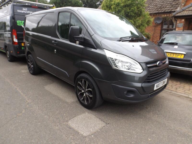 FORD TRANSIT CUSTOM